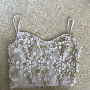 NWOT never worn Shein white and gold top